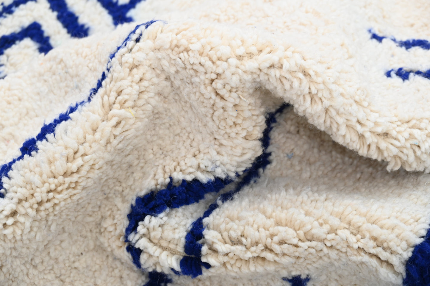 Rebolet| Tapis traditionnel Azilal 255 X 172 Cm
