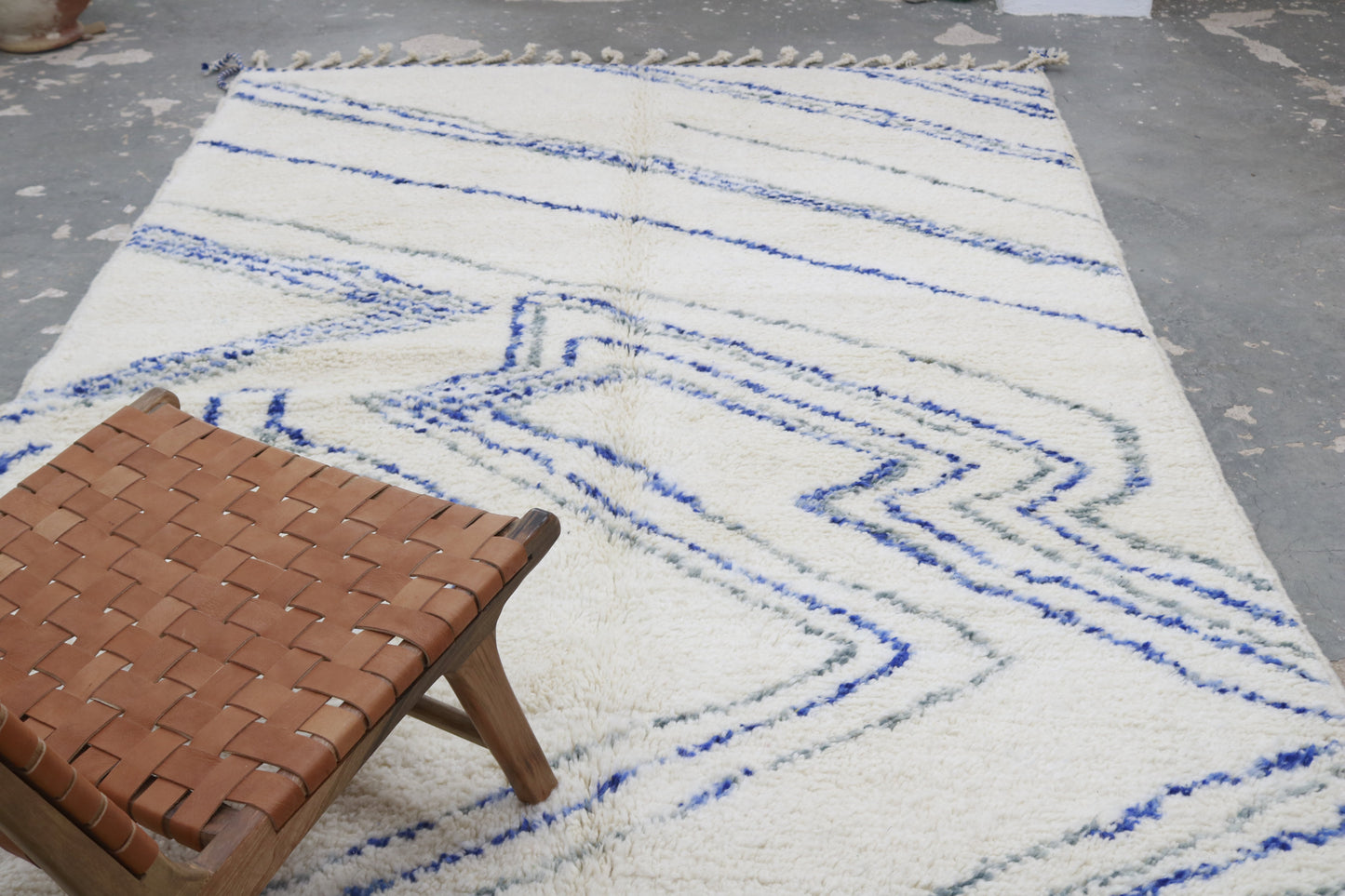 Rebolet| Handgefertigter Azilal Berberteppich – 335 × 200 cm