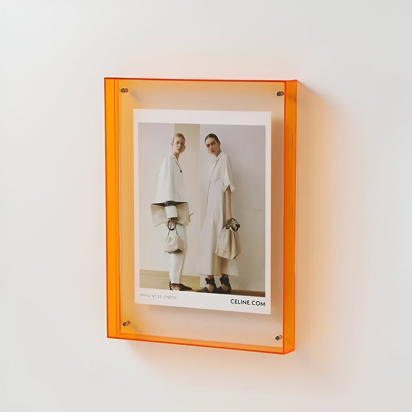 Rebolet| Moderner Designrahmen aus Acryl in Farbe